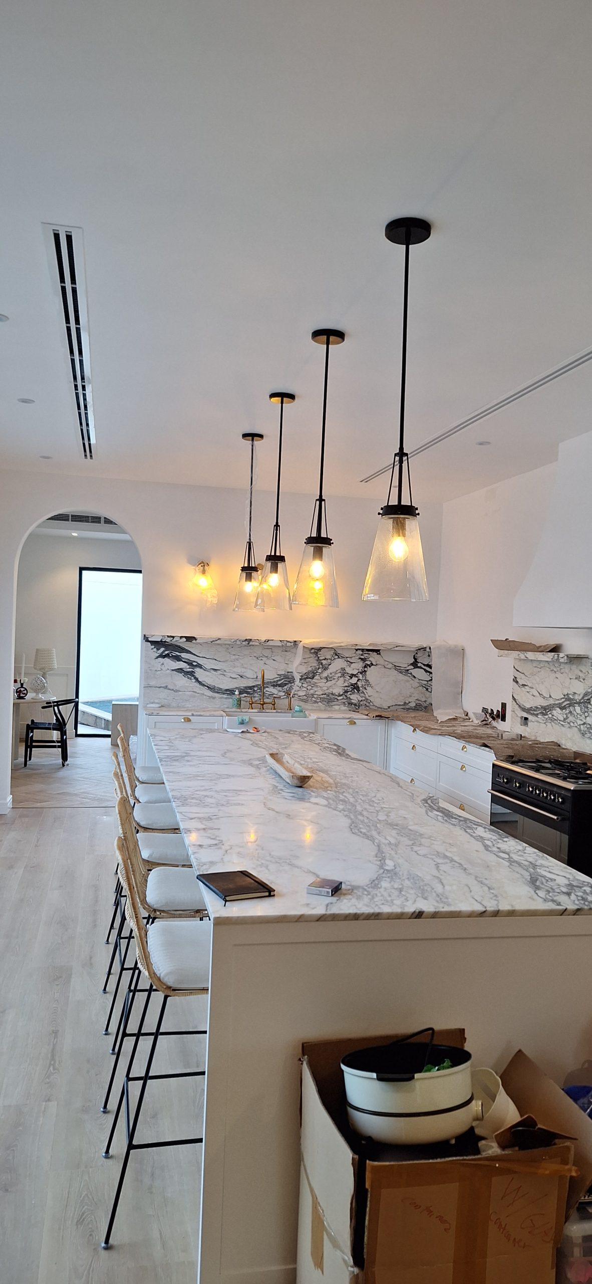 Villa kitchen and bathroom