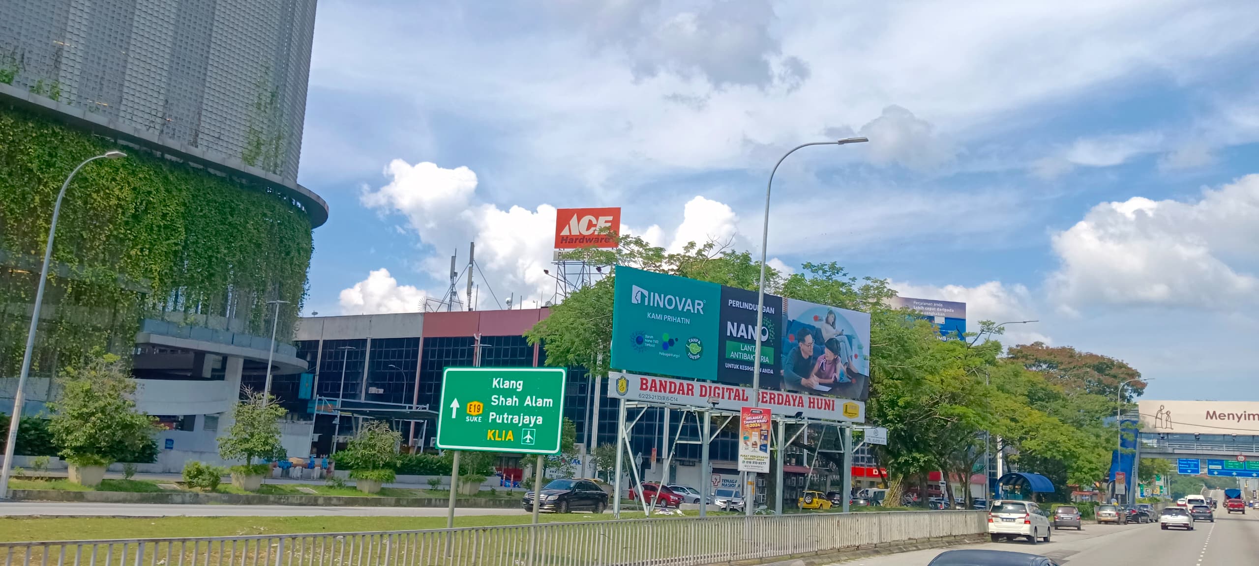 Full-fledged service